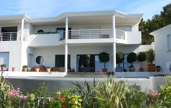 Constructeur de maison moderne Var